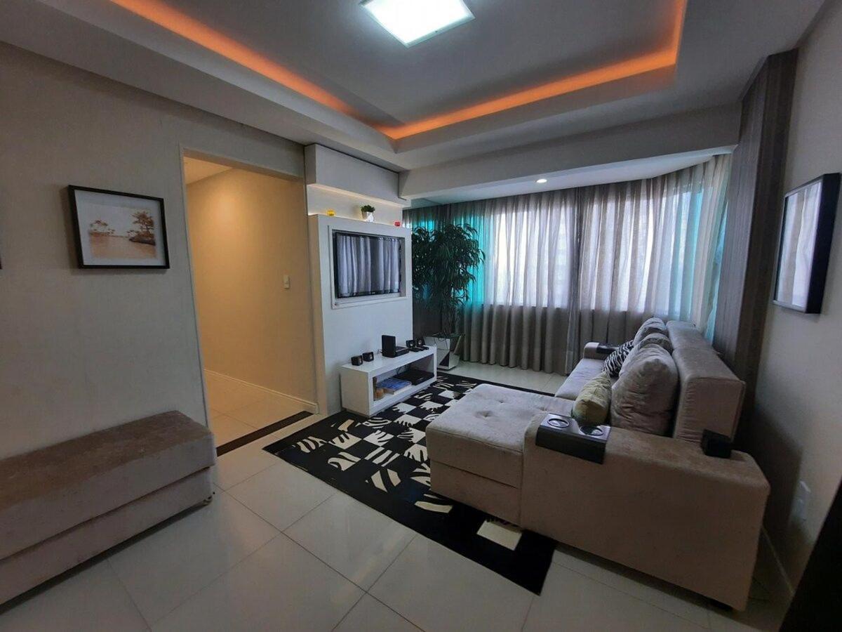 3 Suites Linda Vista Da Orla De Bc A 50M Da Praia - Somente Familiares Balneario Camboriu Dış mekan fotoğraf